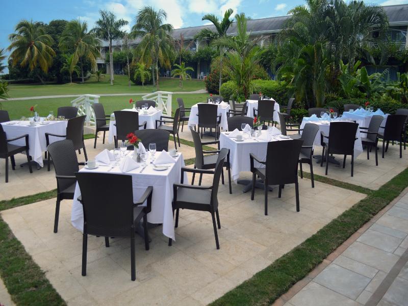 Sunscape Cove Montego Bay Resort And Spa Exterior photo
