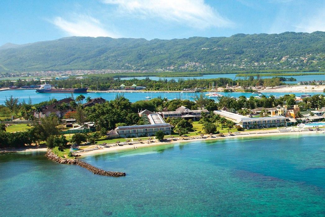 Sunscape Cove Montego Bay Resort And Spa Exterior photo