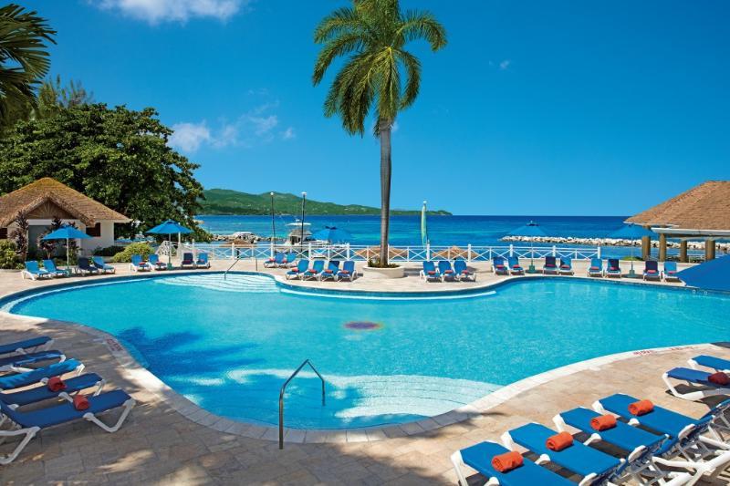 Sunscape Cove Montego Bay Resort And Spa Exterior photo