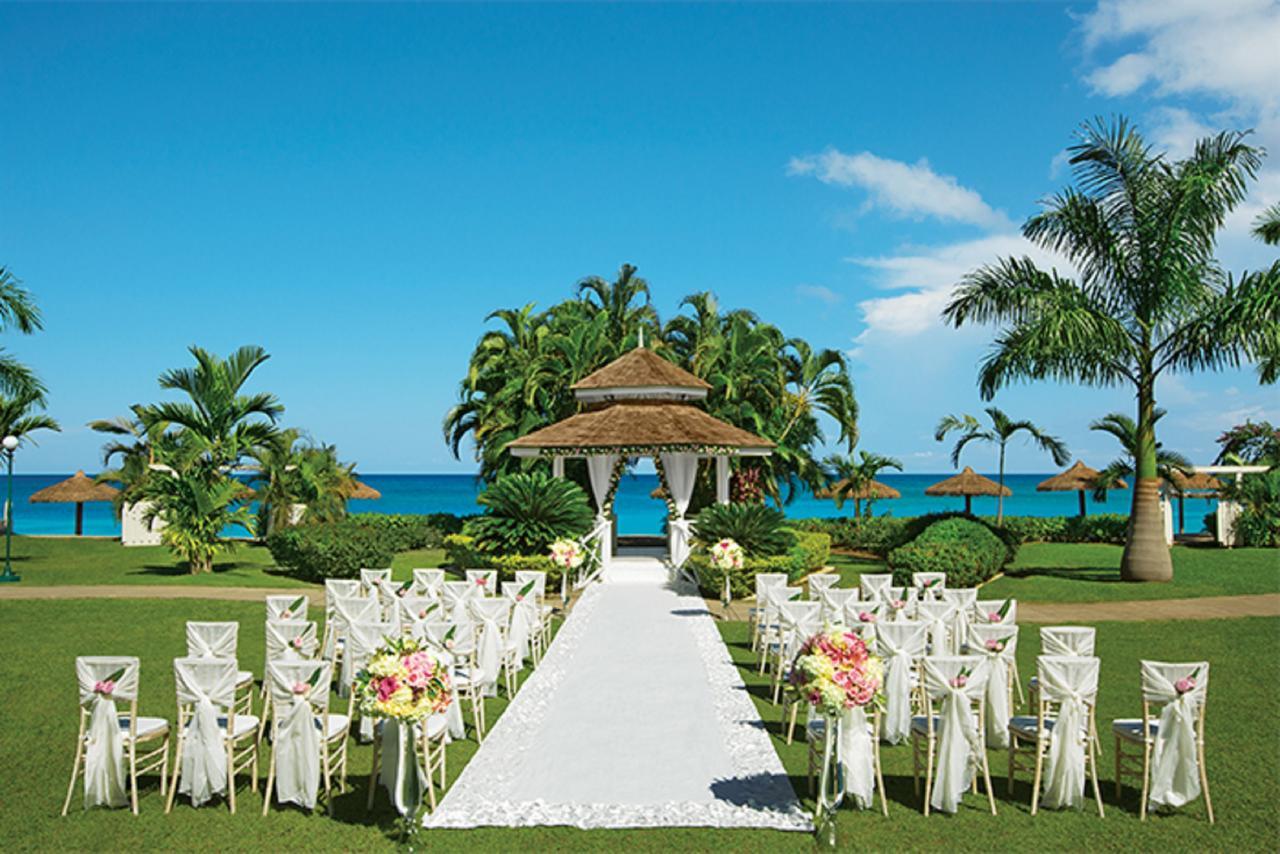 Sunscape Cove Montego Bay Resort And Spa Exterior photo